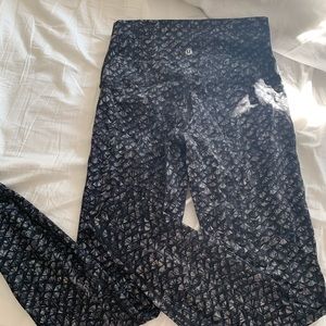 Lululemon leggings